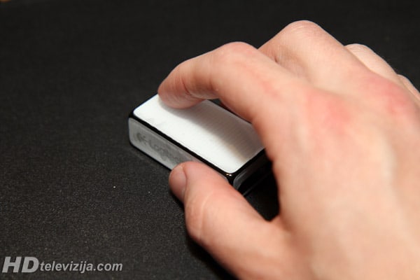logitech-cube-usage