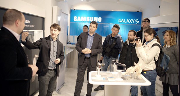 Izlozba_Samsung_mobilnih_telefona1