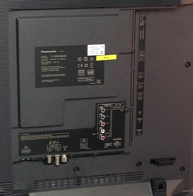 panasonic-dx900e-connectors